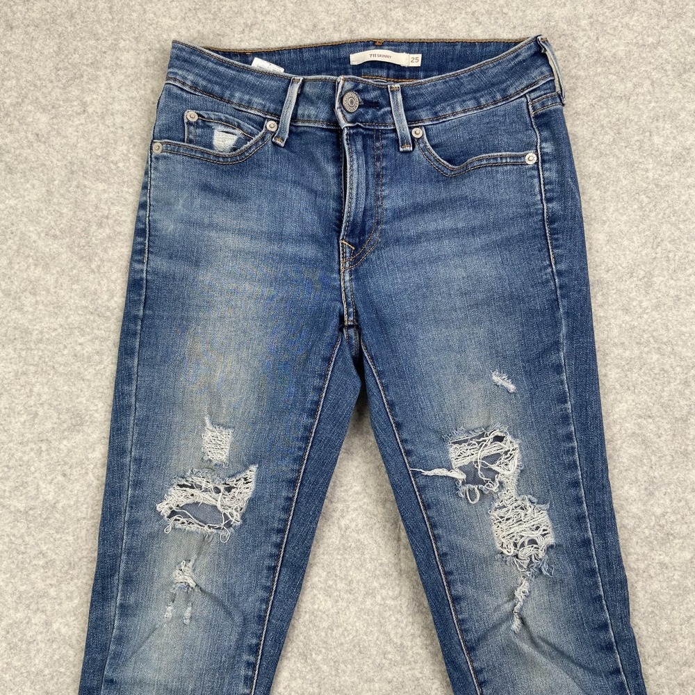 Levis 711 Skinny Jeans Womens 25 (26x27) Blue Distressed Mid Rise Stretch Denim